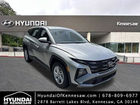 New 2026 Hyundai Tucson SE FWD image 1