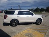 Used 2018 Ford Expedition XLT w/ Equipment Group 202A image 6