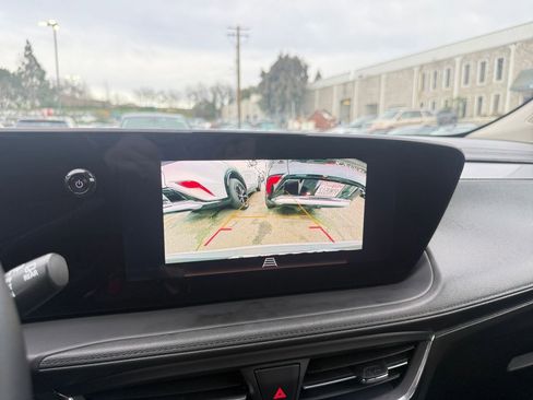 Used 2025 Buick Encore GX Preferred image 17