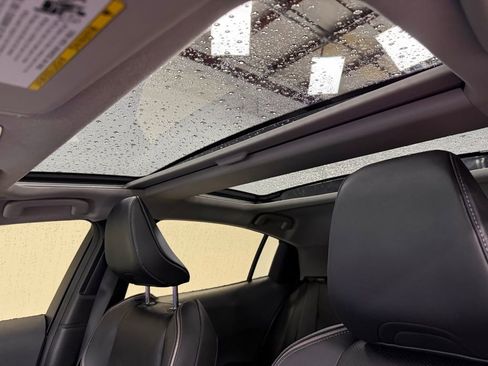 Used 2024 Toyota Prius XLE image 25