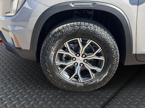 New 2026 GMC Acadia AT4 image 10