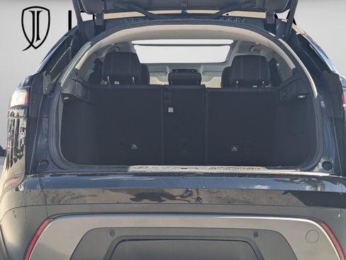 Used 2019 Land Rover Range Rover Velar S AWD/4WD image 9