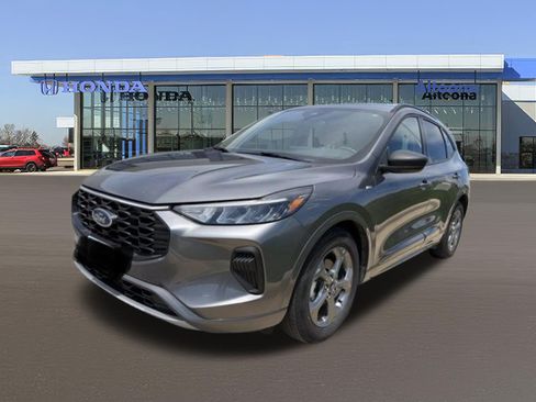 Used 2023 Ford Escape ST-Line w/ Tech Pack #1 FWD image 1