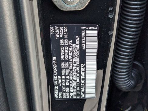 New 2026 Porsche Cayenne image 28