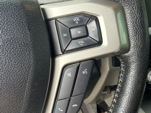 Used 2015 Ford F150 Lariat w/ Equipment Group 501A Mid AWD/4WD image 16