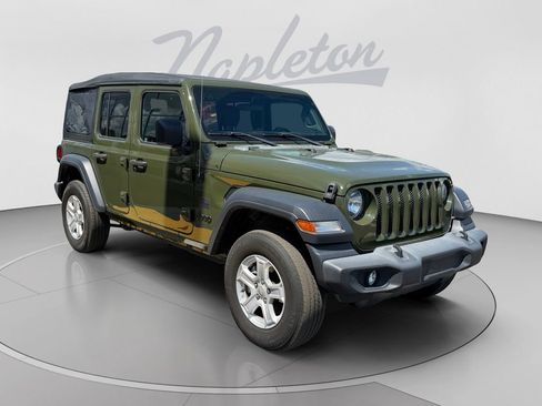 Used 2022 Jeep Wrangler Unlimited Sport AWD/4WD image 8