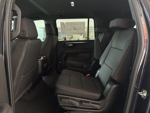 New 2026 Chevrolet Suburban RST w/ Comfort Package image 6