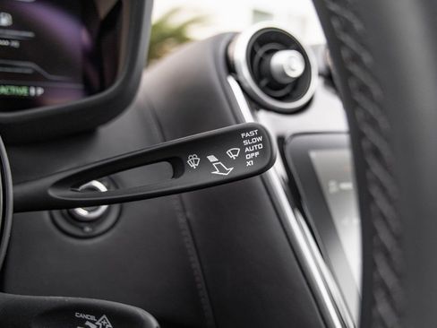 Used 2023 McLaren GT image 16