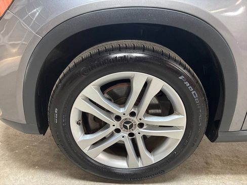 Used 2018 Mercedes-Benz GLA 250 4MATIC image 9