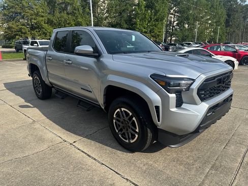 Certified 2026 Toyota Tacoma TRD Sport RWD image 9