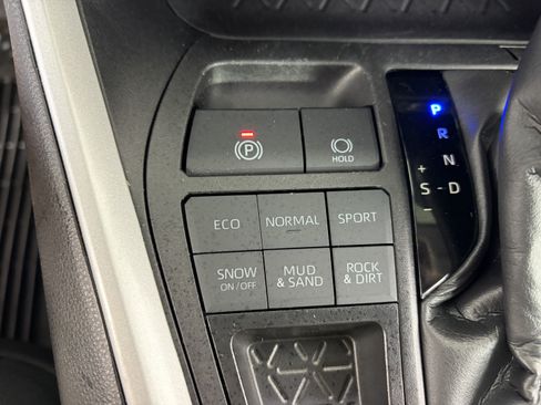 Used 2024 Toyota RAV4 XLE w/ Weather Package AWD/4WD image 26