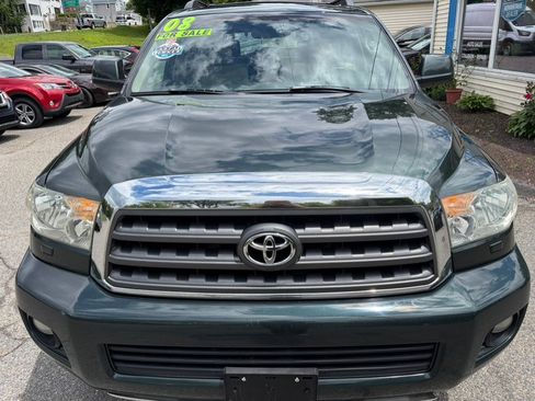 Used 2008 Toyota Sequoia SR5 AWD/4WD image 4