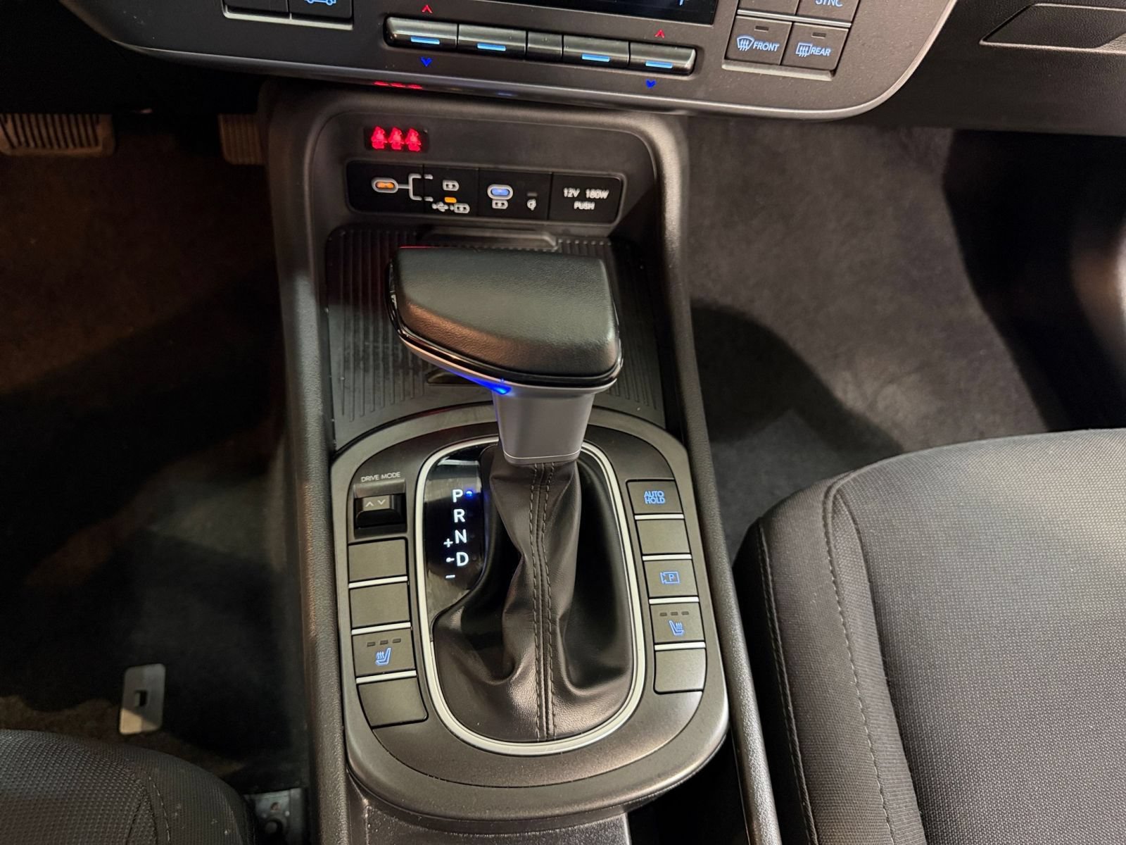Used 2026 Hyundai Kona SEL Sport FWD image 40