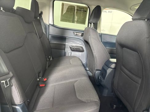 Used 2025 Ford Maverick XL FWD image 29