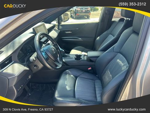 Used 2021 Toyota Venza XLE AWD/4WD image 10