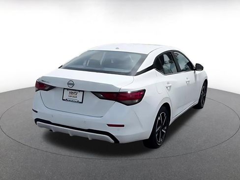 Used 2025 Nissan Sentra SV FWD image 13