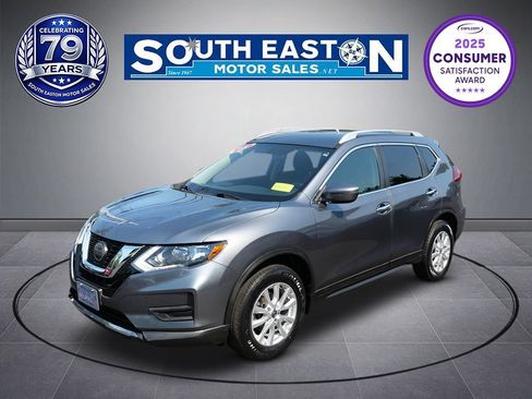 Used 2018 Nissan Rogue SV AWD/4WD image 1