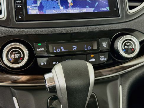 Used 2015 Honda CR-V Touring image 19