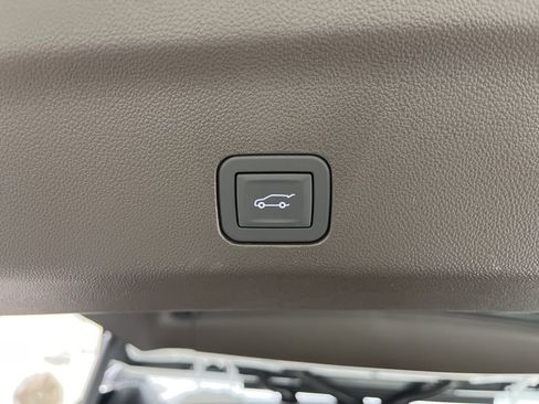 New 2026 GMC Yukon XL Elevation RWD image 26