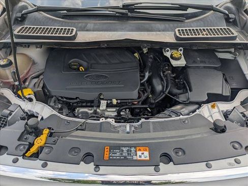 Used 2017 Ford Escape SE w/ SE Leather Comfort Package FWD image 22