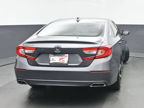 Used 2020 Honda Accord Sport image 4