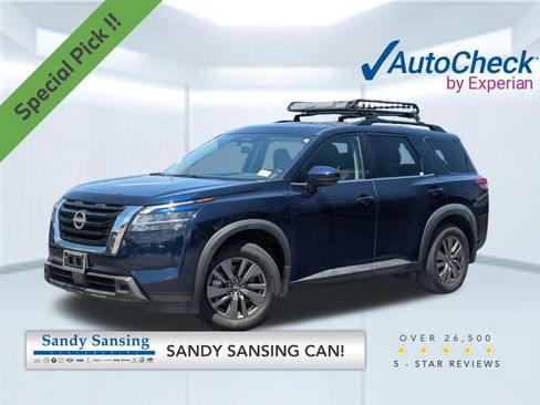 Used 2022 Nissan Pathfinder SV w/ SV Premium Package FWD image 1
