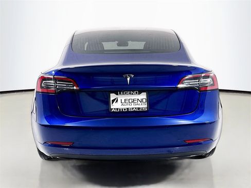 Used 2019 Tesla Model 3 Standard Range image 7