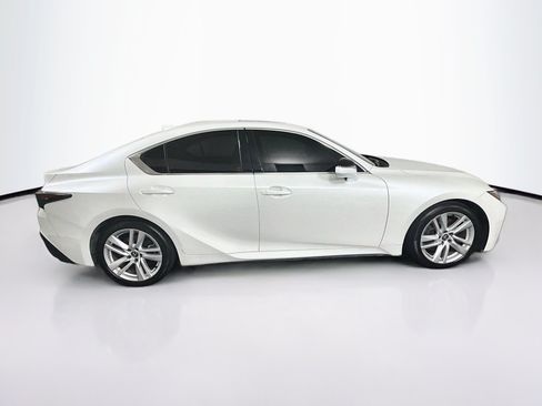 Used 2025 Lexus IS 300 w/ Comfort Package RWD image 10