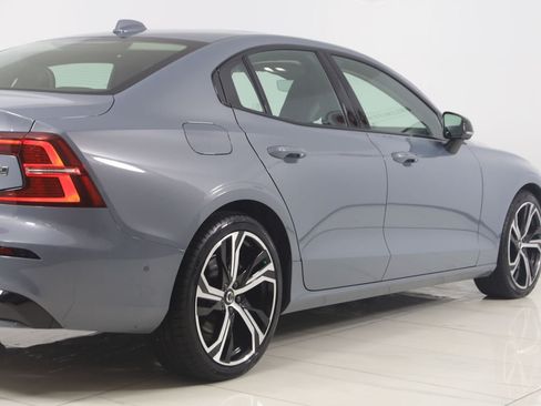 Used 2023 Volvo S60 B5 Plus AWD/4WD image 44