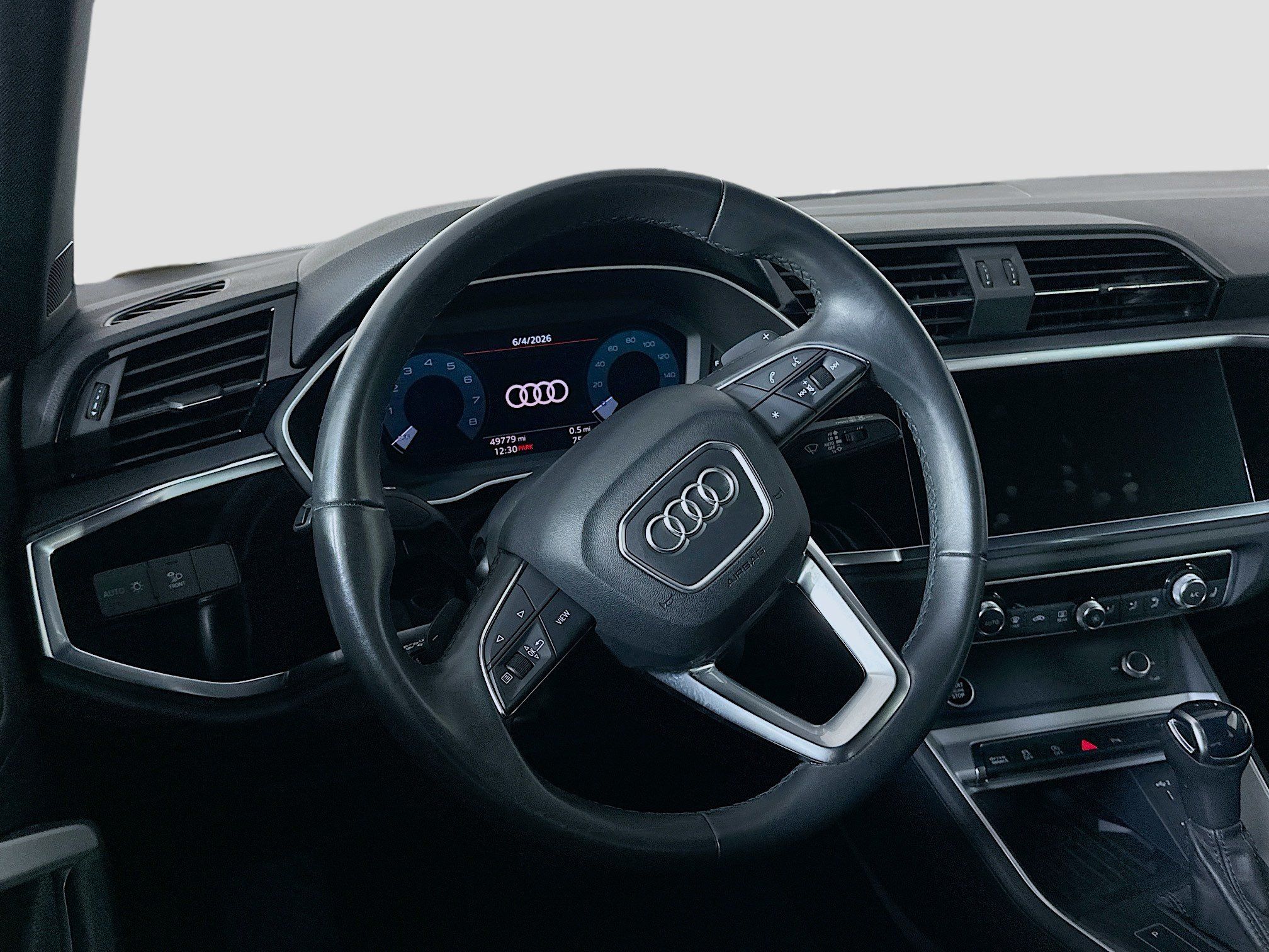 Used 2024 Audi Q3 2.0T Premium AWD/4WD image 18
