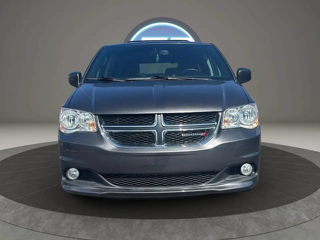 Used 2017 Dodge Grand Caravan SXT FWD image 19