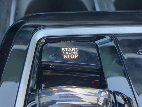 New 2026 BMW 760i xDrive image 29