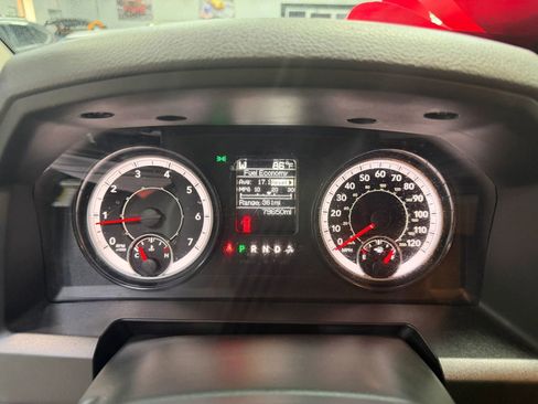 Used 2019 RAM 1500 Tradesman w/ Popular Equipment Group AWD/4WD image 32