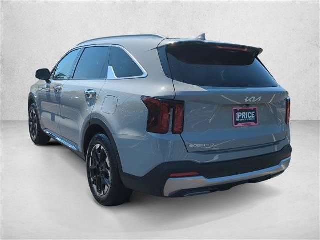 Used 2024 Kia Sorento S w/ Panoramic Sunroof Package FWD image 11