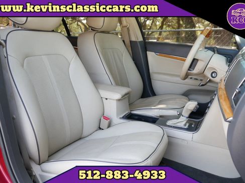 Used 2012 Lincoln MKZ image 16