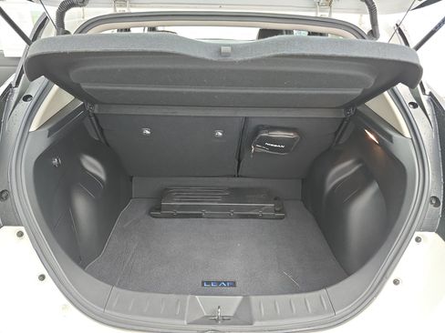 Certified 2020 Nissan Leaf SL Plus image 12