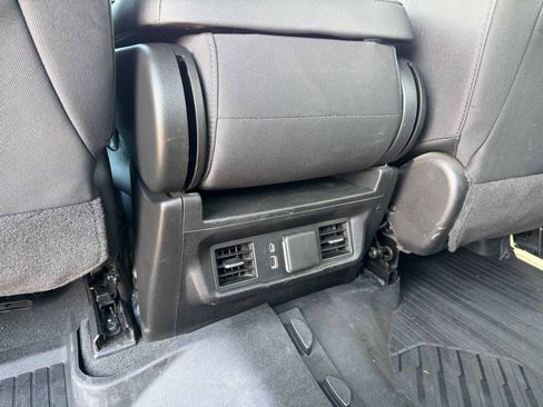 Used 2025 Chevrolet Silverado 3500 LT w/ All Star Edition AWD/4WD image 20