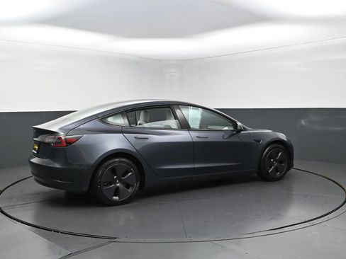 Used 2023 Tesla Model 3 Standard Range RWD image 38