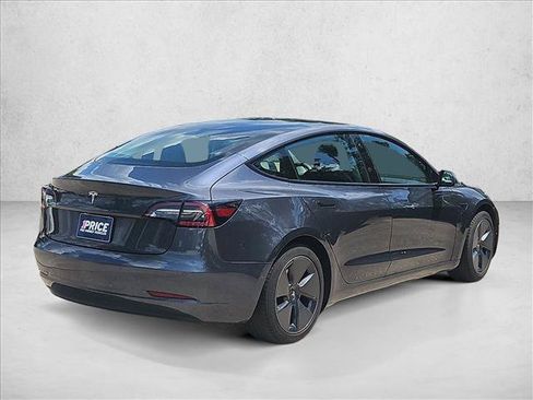 Used 2021 Tesla Model 3 Standard Range Plus RWD image 5
