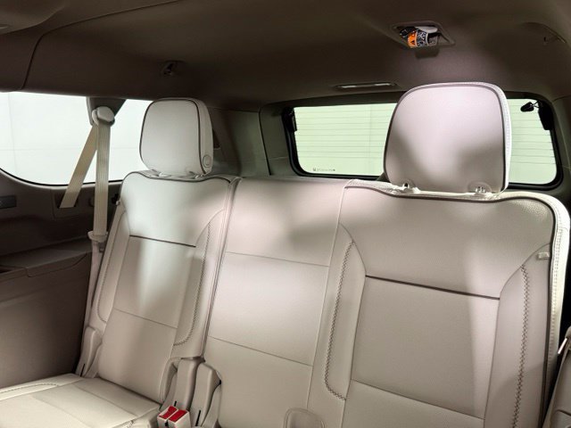 Used 2025 GMC Yukon XL Denali w/ Sun & Power Step Package RWD image 27