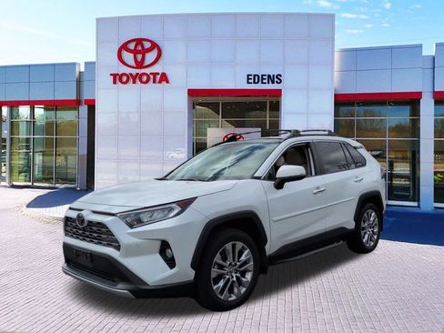 Used 2019 Toyota RAV4 Limited w/ Advanced Technology Package AWD/4WD image 7