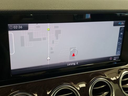 Used 2019 Mercedes-Benz E 300 4MATIC image 20
