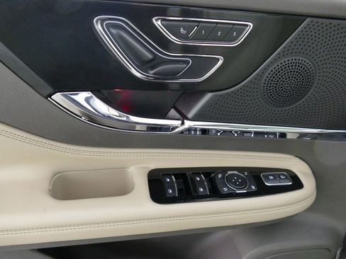 Used 2023 Lincoln Corsair AWD w/ Equipment Group 101A image 22