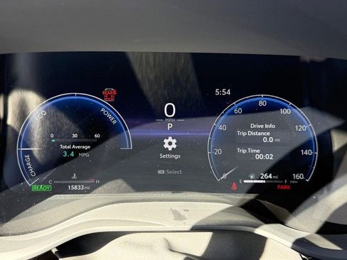 Used 2025 Toyota Sienna Limited image 23