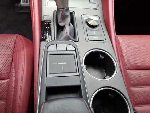 Used 2016 Lexus RC 200t RWD image 25