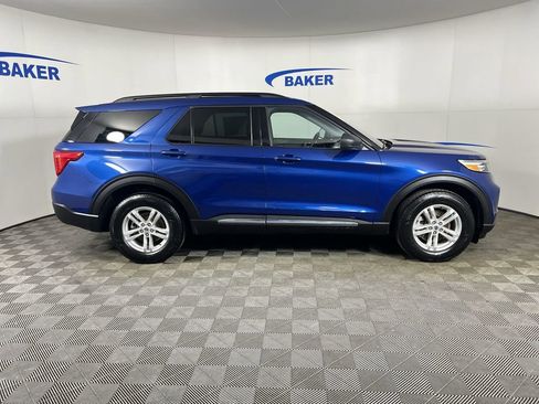 Used 2023 Ford Explorer XLT w/ Equipment Group 202A AWD/4WD image 10