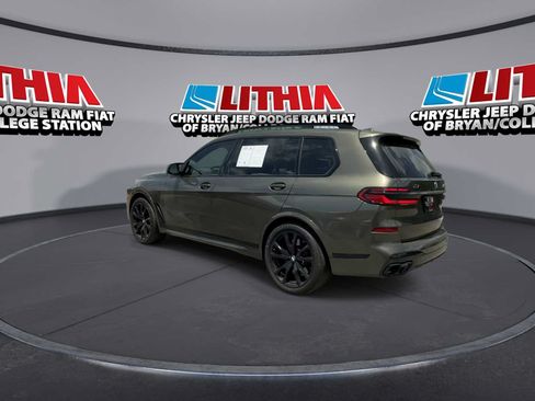 Used 2025 BMW X7 M60i AWD/4WD image 6