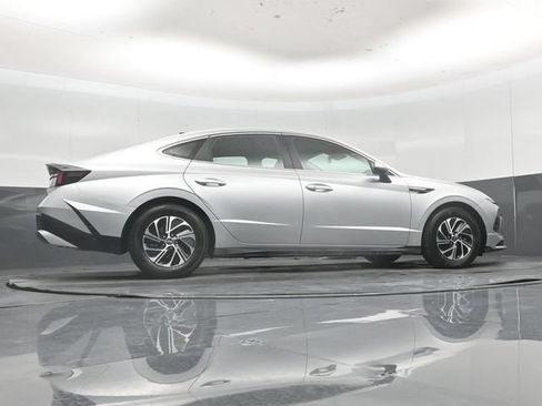 Used 2026 Hyundai Sonata Blue FWD image 50