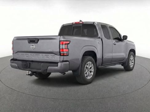 Used 2024 Nissan Frontier SV w/ Technology Package AWD/4WD image 4