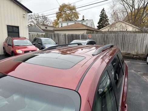 Used 2015 Toyota Sienna XLE 8 Passenger 4dr Mini Van image 37